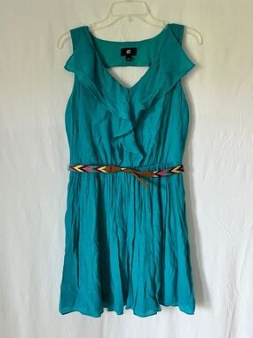 iZ byer dress. Teal, above knee, size Large.
